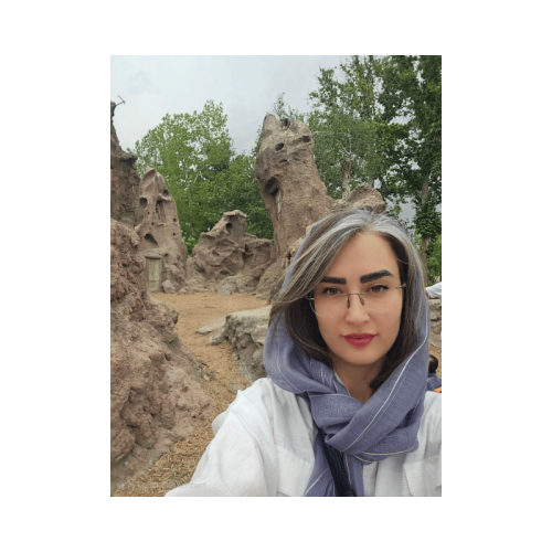 سحر رحمان نژاد